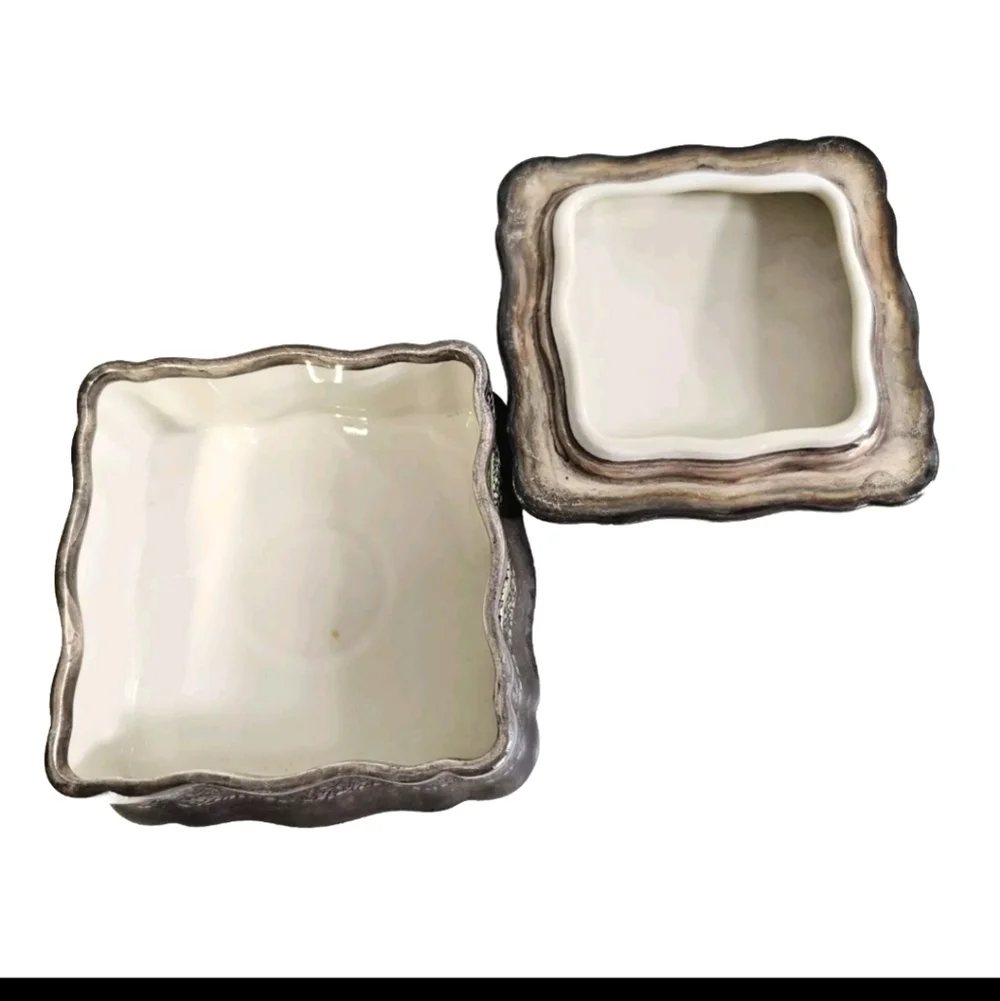 Rosenthal Bahnhof Selb Germany Handgemalt Porcelain Floral Jewelry Trinket Box